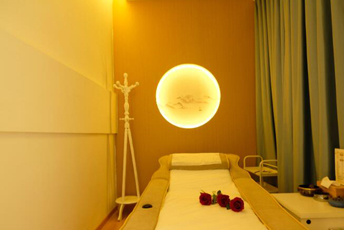 武汉汉阳日式指压的寂静美学：在按压中听见雪落的声音